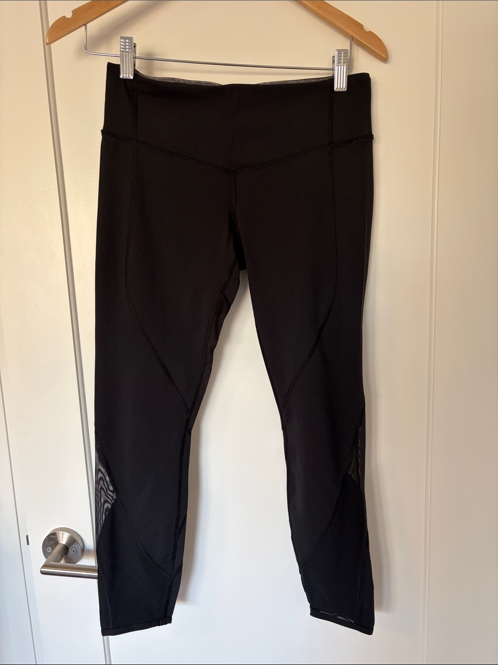 Lululemon Black Mesh-Panel Cropped Leggings